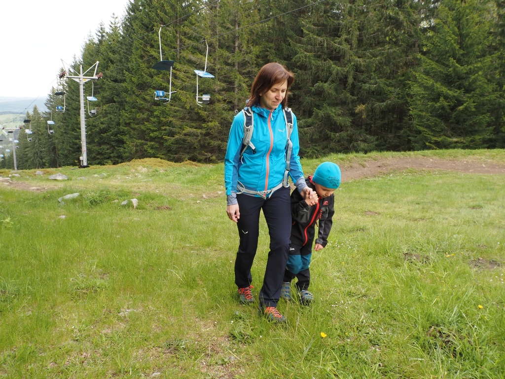 V kalhotách Talvena můžete kamkoliv - na trek, ferratu, výlet s dětmi i do města...