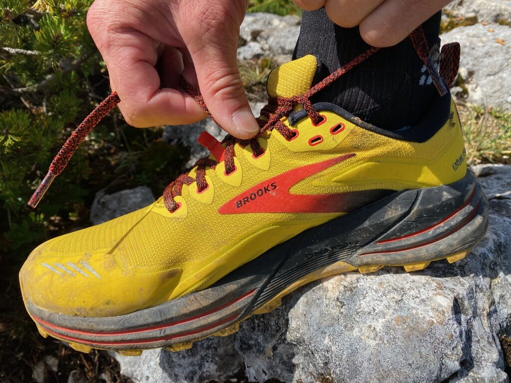 Recenze bot Brooks Cascadia 16 M