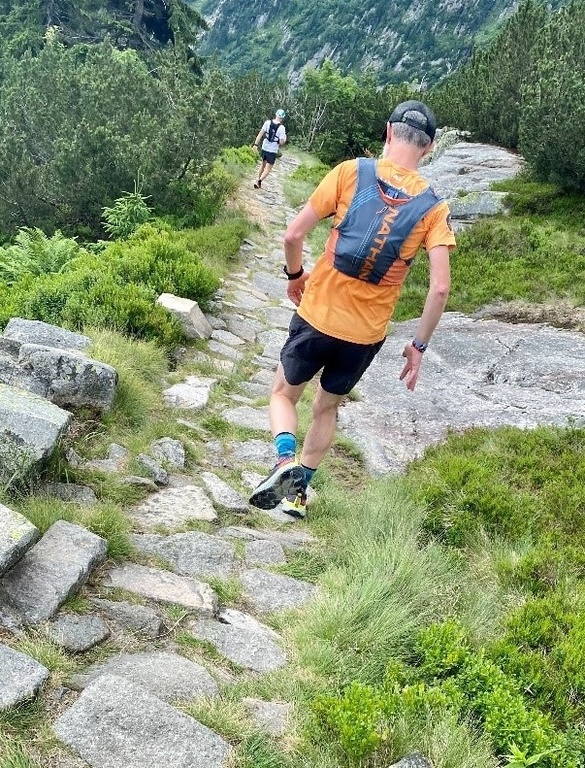 Vhodné na lehčí trail, šotolinu, lesní cesty i trochu asfaltu