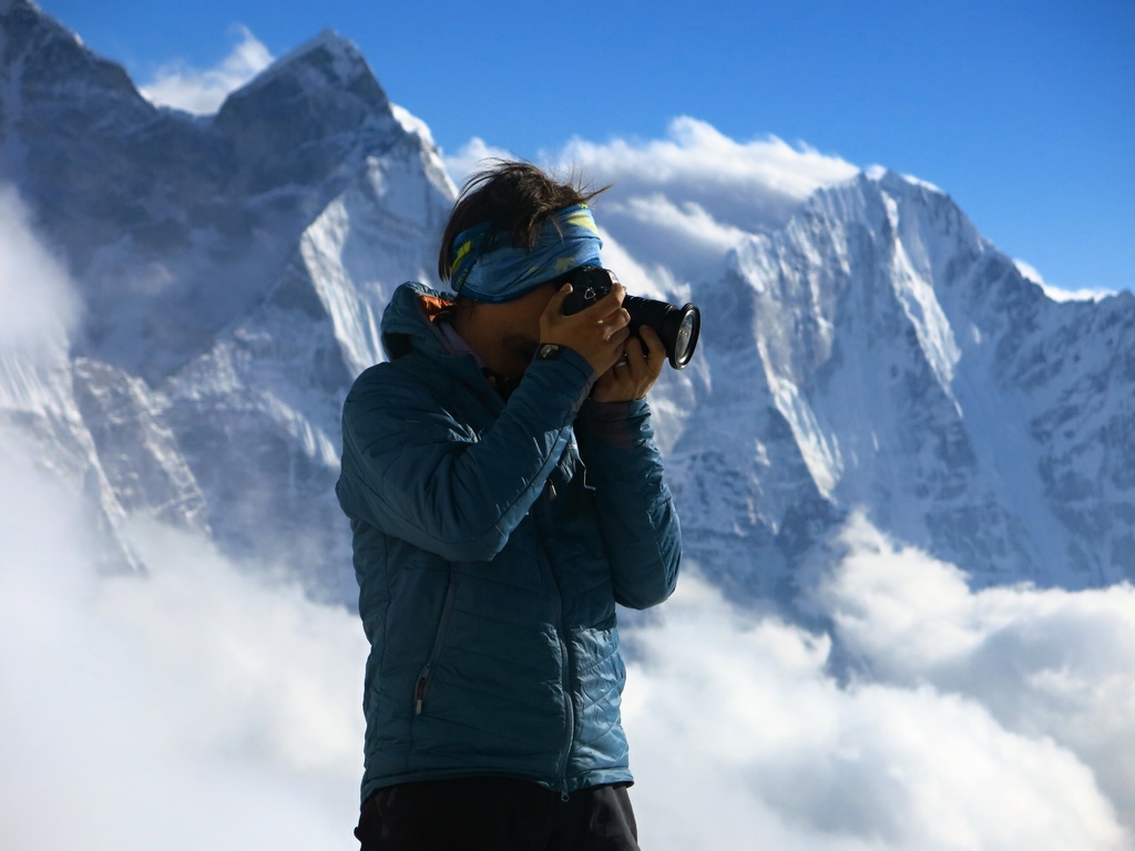 Honza Trávníček s fotografy na cestě k jedné z nejkrásnějších hor - Ama Dablam