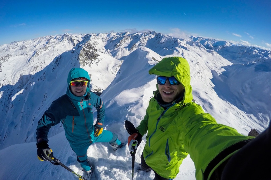 Piz Ducan 3 063 m - podle stop na vršku jsme těsně přišli o 