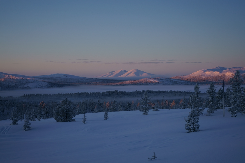 okolí norské vesnice Valldalen