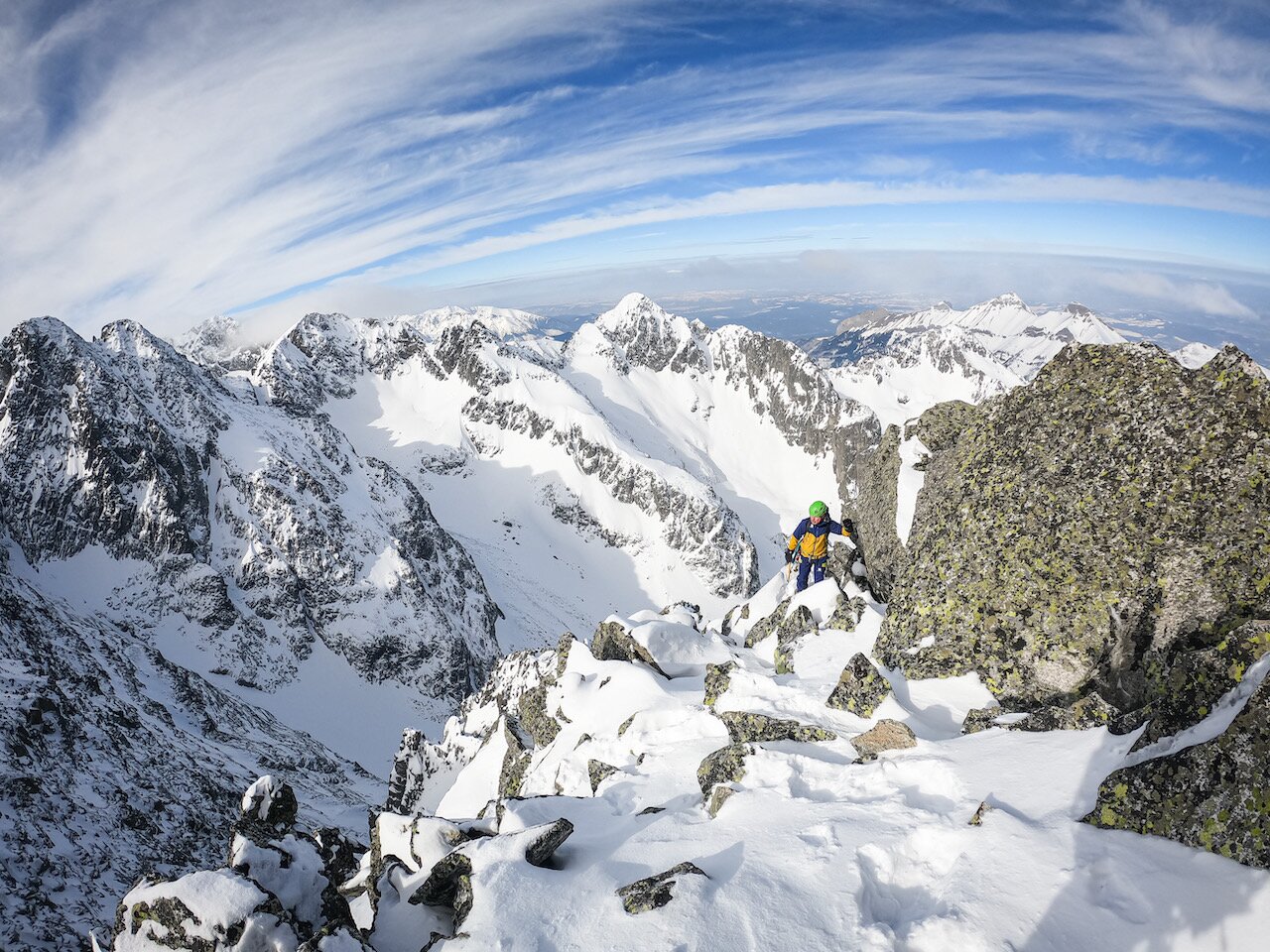 Výstup na vrchol Malého Kežmarského štítu (2 514 m) -  Teď už jen lehčím terénem na vrchol