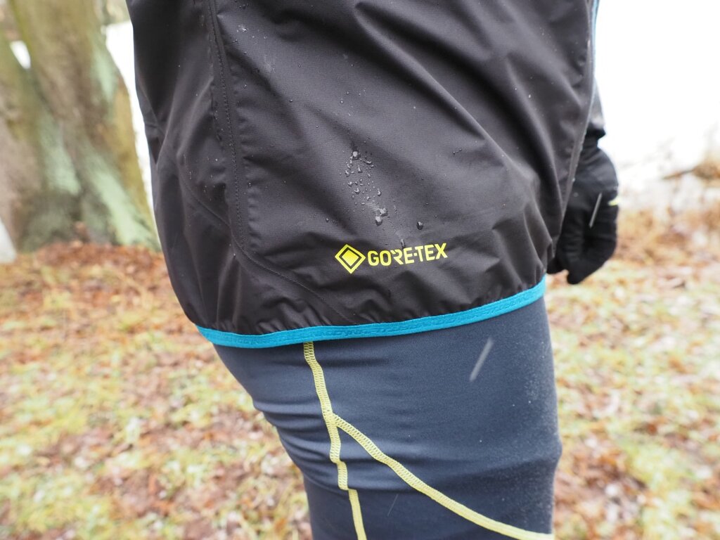 Recenze bundy Dynafit Alpine GTX M JKT