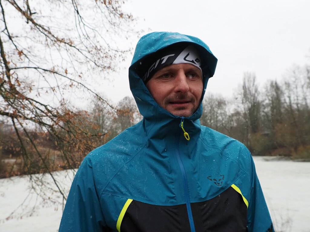 Recenze bundy Dynafit Alpine GTX M JKT