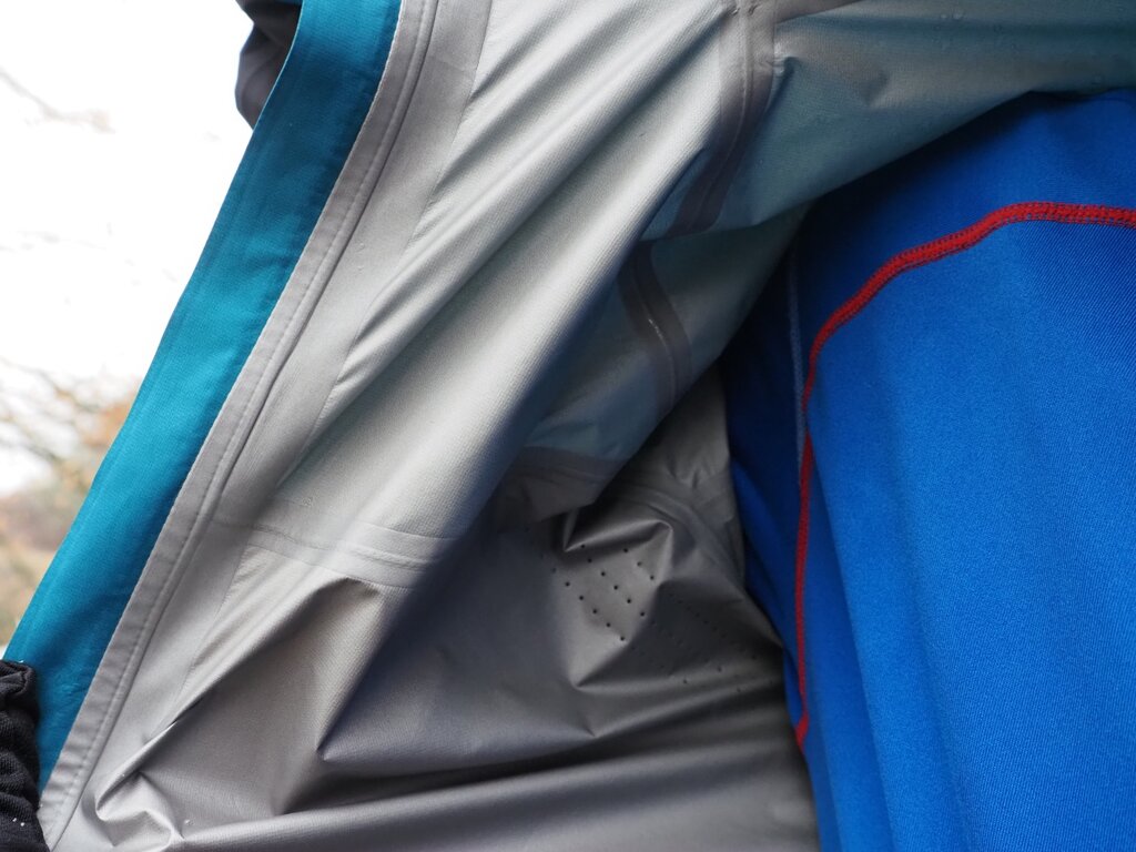 Recenze bundy Dynafit Alpine GTX M JKT