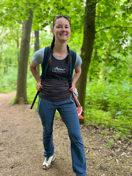 V tričku Hannah Leslie můžete na výlety a výrpravy do přírody