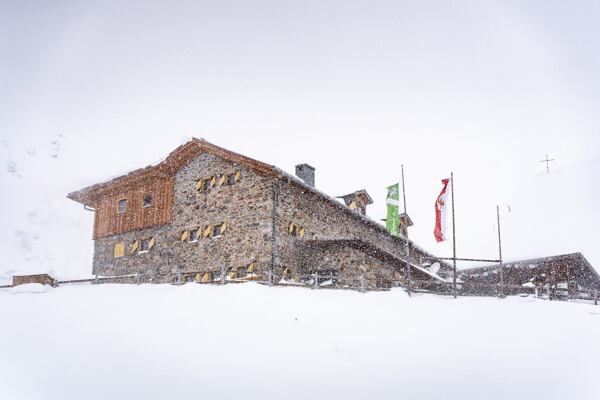 Ambergerhütte, útulná chata ve výšce 2 135 metrů n. m.