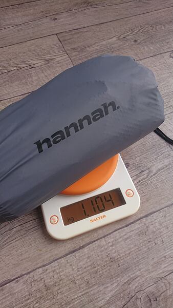 Karimatka Hannah Doppy 7,0 - hmotnost něco přes 1 kg včetně vaku a obalu